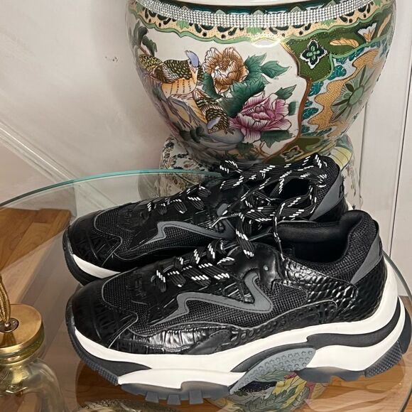 ASH Addict  - Picture 5 of 7